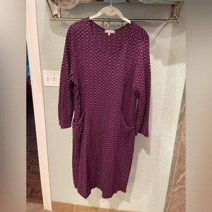 Pullover dress size large color purple